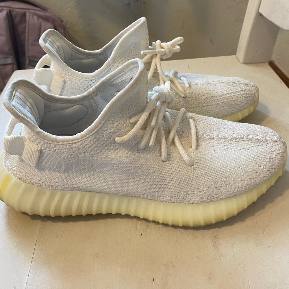 Yeezy Boost 350 Triple White